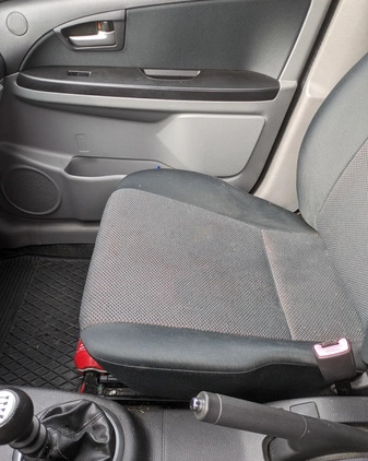 Suzuki SX4 cena 9000 przebieg: 243102, rok produkcji 2006 z Warszawa małe 172